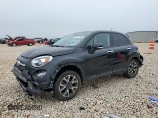 2017 FIAT 500X Trekking with VIN ZFBCFYCB5HP533457, listed as a Copart auction lot 54444195 with 33,433 mi miles and Salvage title. Bid and sale history available at DreamBid. Image 1.