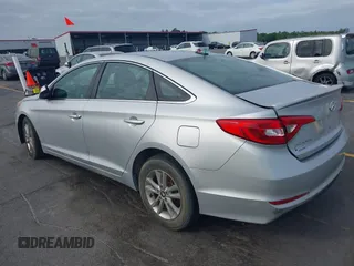 2016 Hyundai Sonata SE with VIN 5NPE24AF9GH355823, listed as a IAAI auction lot 42081692 with 156,394 mi miles and . Bid and sale history available at carsss.com. Image 3.
