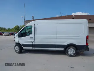 2019 Ford Transit with VIN 1FTYR2CM6KKB07483, listed as a IAAI auction lot 40104500 with Not Provided miles. Bid and sale history available at carsss.com. Image 13.