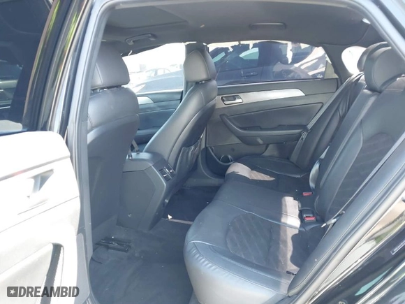 2019 Hyundai Sonata Sport with VIN 5NPE34AF2KH792374, listed as a IAAI auction lot 41987740 with 77,209 mi miles. Bid and sale history available at carsss.com. Image 8.