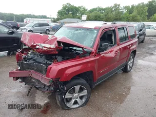 2016 Jeep Patriot Latitude with VIN 1C4NJRFB1GD655044, listed as a IAAI auction lot 42423925 with Not provided miles and . Bid and sale history available at DreamBid. Image 6.