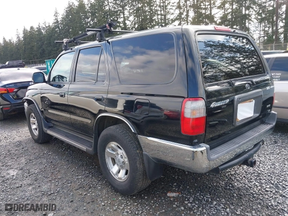 2000 Toyota 4Runner SR5 with VIN JT3HN86R1Y0322493, listed as a IAAI auction lot 41938857 with 121,124 mi miles. Bid and sale history available at carsss.com. Image 3.