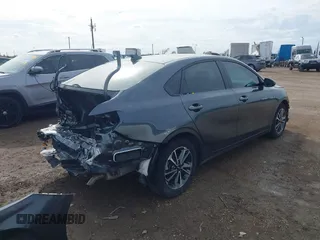 2024 Kia Forte LXS with VIN 3KPF24AD9RE709771, listed as a IAAI auction lot 41351206 with 8,009 mi miles and . Bid and sale history available at DreamBid. Image 4.