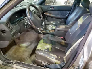 1993 Lexus LS z VIN JT8UF11E0P0162428, wystawiony jako Copart lot #60914765 z przebiegiem 151 801 mil mil oraz Czysty tytuł • Clean title. Historia ofert i sprzedaży dostępna na DreamBid. Obrazek 7.
