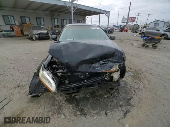 2001 Honda Accord LX z VIN 1HGCG665X1A058192, wystawiony jako Copart lot #57975215 z przebiegiem Nie podano mil oraz Szkoda całkowita • Salvage title. Historia ofert i sprzedaży dostępna na DreamBid. Obrazek 13.