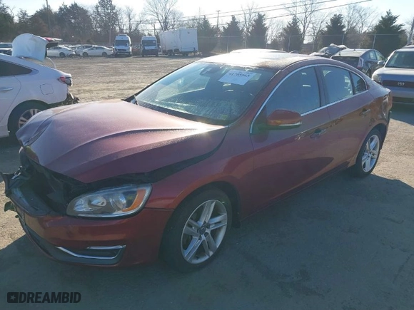 2015 Volvo S60 T5 Premier with VIN YV1612TK2F1357371, listed as a IAAI auction lot 41705565 with 94,861 mi miles. Bid and sale history available at carsss.com. Image 2.