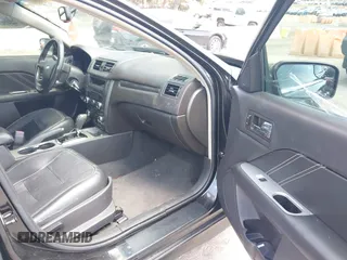 2011 Ford Fusion SPORT with VIN 3FAHP0KC0BR155730, listed as a IAAI auction lot 41926014 with 183,390 mi miles. Bid and sale history available at carsss.com. Image 5.