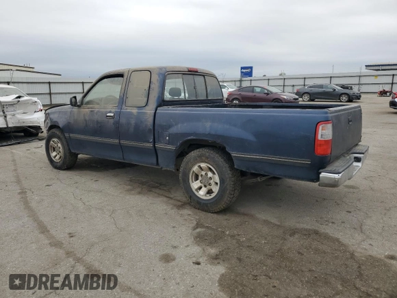 1995 Toyota T100 DX with VIN JT4VD12E5S0013290, listed as a Copart auction lot 53191435 with 379,351 mi miles and Clean Title. Bid and sale history available at carsss.com. Image 2.