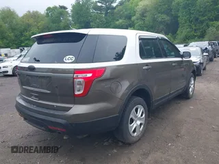 2013 Ford Police Interceptor Utility z VIN 1FM5K8AR6DGA26686, wystawiony jako IAAI lot #42258825 z przebiegiem 199 130 mil mil oraz . Historia ofert i sprzedaży dostępna na DreamBid. Obrazek 4.