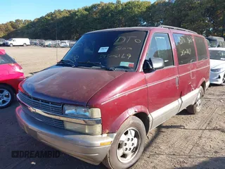 2003 Chevrolet Astro z VIN 1GNEL19X43B128003, wystawiony jako IAAI lot #40588182 z przebiegiem Nie podano mil oraz . Historia ofert i sprzedaży dostępna na DreamBid. Obrazek 2.