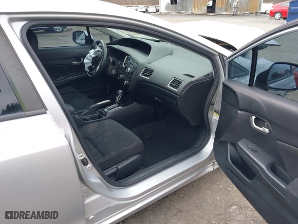 2013 Honda Civic Sdn LX with VIN 2HGFB2F53DH568751, listed as a IAAI auction lot 41886647 with 149,553 mi miles. Bid and sale history available at carsss.com. Image 5.