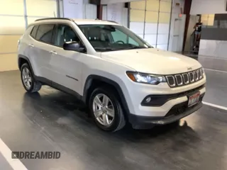 2022 Jeep Compass Latitude with VIN 3C4NJDBB6NT143179, listed as a IAAI auction lot 42748522 with 39,675 mi miles and . Bid and sale history available at DreamBid. Image 16.