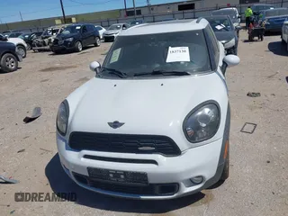 2012 MINI Countryman S z VIN WMWZC3C51CWL87051, wystawiony jako IAAI lot #41837130 z przebiegiem 108 990 mil mil oraz . Historia ofert i sprzedaży dostępna na DreamBid. Obrazek 6.