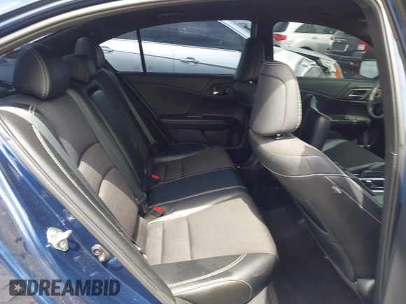2016 Honda Accord Sport z VIN 1HGCR2F59GA046384, wystawiony jako IAAI lot #42460840 z przebiegiem 184 329 mil mil oraz . Historia ofert i sprzedaży dostępna na DreamBid. Obrazek 8.