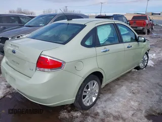 2011 Ford Focus SEL with VIN 1FAHP3HN6BW161846, listed as a IAAI auction lot 41479160 with 47,333 mi miles. Bid and sale history available at carsss.com. Image 4.