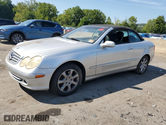 2004 Mercedes-Benz CLK 320 z VIN WDBTK65G74T030020, wystawiony jako Copart lot #69004654 z przebiegiem Nie podano mil oraz Szkody całkowita. Historia ofert i sprzedaży dostępna na DreamBid. Obrazek 1.