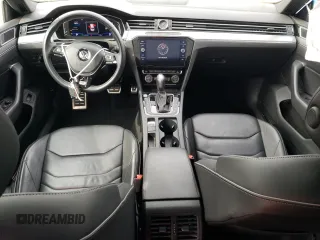 2020 Volkswagen Arteon SE R-Line with VIN WVWSR7ANXLE012939, listed as a Copart auction lot 68268484 with 31,006 mi miles and Salvage title. Bid and sale history available at DreamBid. Image 8.