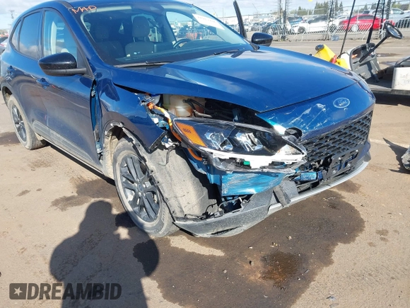 2020 Ford Escape SE Sport Hybrid with VIN 1FMCU0BZ2LUC36980, listed as a IAAI auction lot 41917446 with 39,825 mi miles and . Bid and sale history available at carsss.com. Image 6.