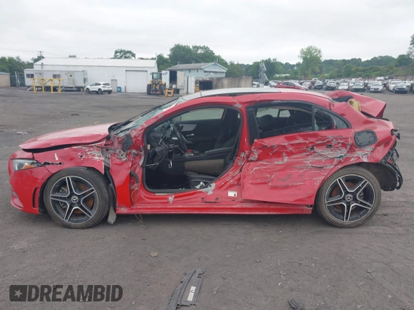 2019 Mercedes-Benz A 220 with VIN WDD3G4FB3KW023741, listed as a IAAI auction lot 41613835 with 70,562 mi miles and . Bid and sale history available at DreamBid. Image 14.