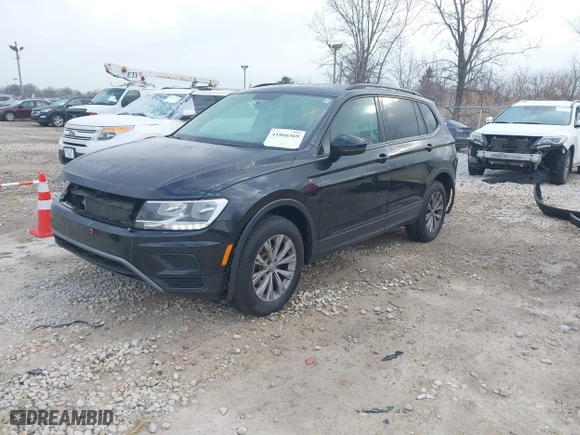 2018 Volkswagen Tiguan S with VIN 3VV0B7AX5JM109066, listed as a IAAI auction lot 41866569 with 83,448 mi miles. Bid and sale history available at carsss.com. Image 2.