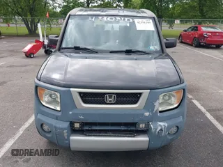 2003 Honda Element EX z VIN 5J6YH28543L017257, wystawiony jako IAAI lot #42391189 z przebiegiem 142 104 mil mil oraz . Historia ofert i sprzedaży dostępna na DreamBid. Obrazek 12.