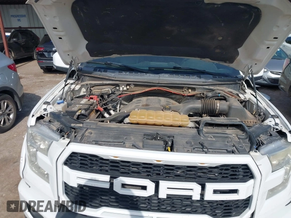 2015 Ford F-150 XLT with VIN 1FTEW1EG0FKD35742, listed as a IAAI auction lot 42563552 with 179,814 mi miles and . Bid and sale history available at DreamBid. Image 10.