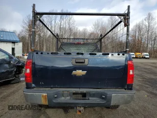 2008 Chevrolet Silverado 1500 Work Truck with VIN 1GCEK14C78Z205428, listed as a Copart auction lot 87374784 with 136,377 mi miles and Clean Title. Bid and sale history available at carsss.com. Image 6.