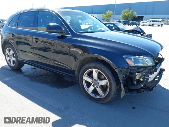2012 Audi Q5 2.0T Premium Plus with VIN WA1LFAFP7CA050117, listed as a IAAI auction lot 41710056 with 152,969 mi miles. Bid and sale history available at carsss.com. Image 1.