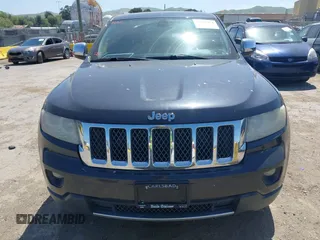 2013 Jeep Grand Cherokee Overland with VIN 1C4RJECT8DC534021, listed as a IAAI auction lot 42058374 with 137,289 mi miles. Bid and sale history available at carsss.com. Image 12.