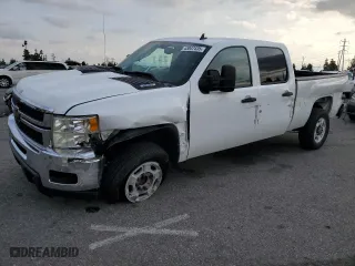 2011 Chevrolet Silverado 2500HD LT with VIN 1GC1CXEG0BF159188, listed as a Copart auction lot 43047435 with 136,606 mi miles and Salvage Title. Bid and sale history available at carsss.com. Image 1.