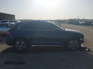2021 Audi Q5 Premium z VIN WA1AAAFY8M2074985, wystawiony jako IAAI lot #42024998 z przebiegiem 12 778 mil mil oraz . Historia ofert i sprzedaży dostępna na DreamBid. Obrazek 14.