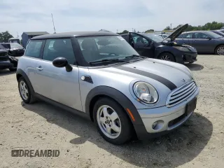 2010 MINI Hardtop with VIN WMWMF3C51ATZ22878, listed as a Copart auction lot 53173855 with 80,740 mi miles and Clean Title. Bid and sale history available at DreamBid. Image 4.
