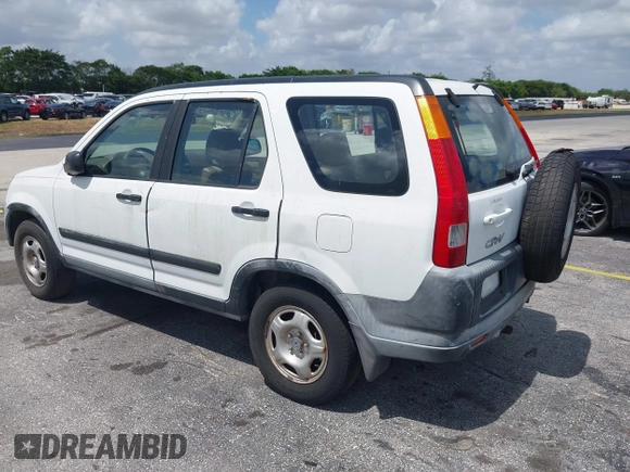 2002 Honda CR-V LX with VIN JHLRD684X2C000260, listed as a IAAI auction lot 41951045 with 270,402 mi miles and . Bid and sale history available at carsss.com. Image 3.