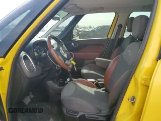 2014 FIAT 500L Trekking with VIN ZFBCFADH1EZ019518, listed as a Copart auction lot 74023564 with 124,433 mi miles and Salvage Title. Bid and sale history available at carsss.com. Image 7.