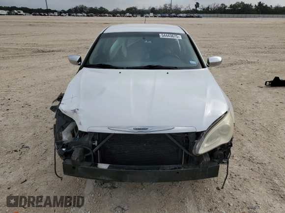 2013 Chrysler 200 Limited with VIN 1C3CCBCG9DN525905, listed as a Copart auction lot 54443675 with 210,991 mi miles and Salvage Title. Bid and sale history available at DreamBid. Image 5.