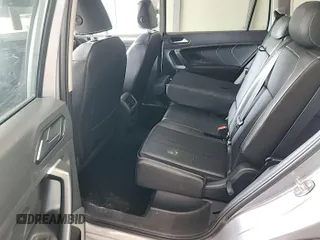 2024 Volkswagen Tiguan SE with VIN 3VV3B7AX9RM084536, listed as a IAAI auction lot 42708274 with 33,250 mi miles and . Bid and sale history available at DreamBid. Image 5.