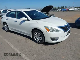 2015 Nissan Altima SL z VIN 1N4AL3AP8FC180981, wystawiony jako IAAI lot #42510288 z przebiegiem 120 196 mil mil oraz . Historia ofert i sprzedaży dostępna na DreamBid. Obrazek 1.