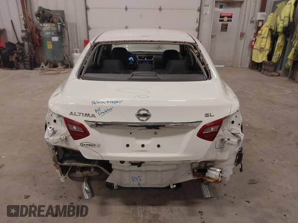 2018 Nissan Altima SR with VIN 1N4AL3AP7JC239057, listed as a IAAI auction lot 41817778 with 93,076 mi miles and . Bid and sale history available at carsss.com. Image 16.