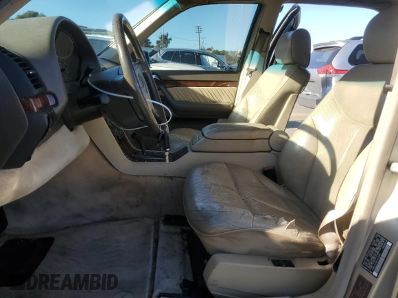 1995 Mercedes-Benz S with VIN WDBGA51E4SA202452, listed as a Copart auction lot 42133385 with 165,561 mi miles and Clean Title. Bid and sale history available at DreamBid. Image 7.