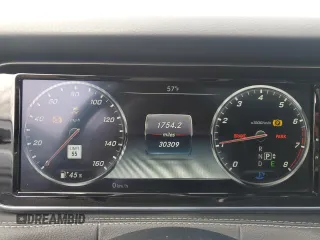 2016 Mercedes-Benz S 550 z VIN WDDXJ8FB1GA012591, wystawiony jako Copart lot #51746265 z przebiegiem 30 309 mil mil oraz Szkoda całkowita • Salvage title. Historia ofert i sprzedaży dostępna na DreamBid. Obrazek 9.