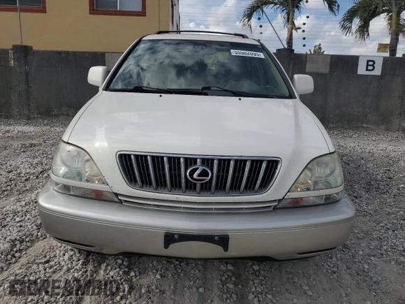 2001 Lexus RX 300 with VIN JTJHF10U210206770, listed as a Copart auction lot 55502095 with 195,369 mi miles and Clean Title. Bid and sale history available at DreamBid. Image 5.