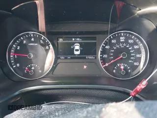 2022 Kia Forte LXS z VIN 3KPF24AD1NE500860, wystawiony jako IAAI lot #42052343 z przebiegiem 57 302 mil mil oraz . Historia ofert i sprzedaży dostępna na DreamBid. Obrazek 7.