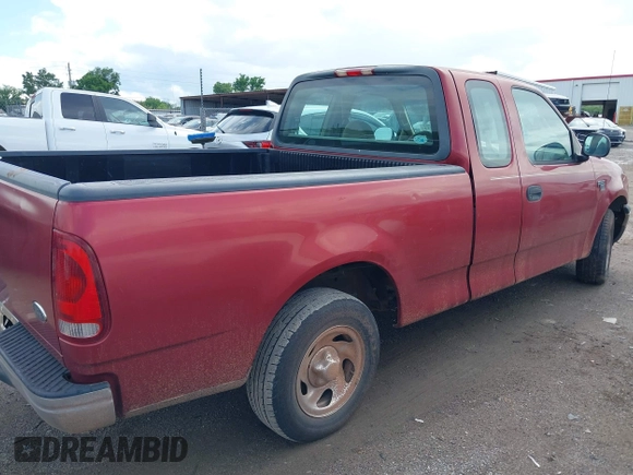 2000 Ford F-150 XL with VIN 1FTRX17W6YNA28628, listed as a IAAI auction lot 42207232 with Not provided miles and . Bid and sale history available at DreamBid. Image 4.