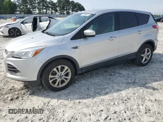 2016 Ford Escape SE z VIN 1FMCU9GX3GUB43080, wystawiony jako Copart lot #56666625 z przebiegiem 139 611 mil mil oraz Szkoda całkowita • Salvage title. Historia ofert i sprzedaży dostępna na DreamBid. Obrazek 1.