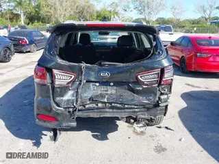 2019 Kia Sorento EX V6 with VIN 5XYPH4A58KG521148, listed as a IAAI auction lot 41538844 with 72,782 mi miles. Bid and sale history available at carsss.com. Image 6.