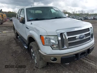 2009 Ford F-150 XL with VIN 1FTPX14V19FB38811, listed as a IAAI auction lot 42112741 with 86,696 mi miles. Bid and sale history available at carsss.com. Image 1.
