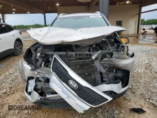 2015 Kia Sorento LX with VIN 5XYKT4A64FG658448, listed as a Copart auction lot 54198645 with 149,768 mi miles and Salvage Title. Bid and sale history available at DreamBid. Image 5.
