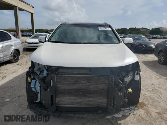 2014 Kia Sorento SX with VIN 5XYKW4A7XEG465798, listed as a Copart auction lot 69377074 with 63,379 mi miles and Salvage Title. Bid and sale history available at carsss.com. Image 5.