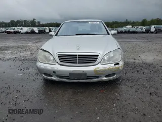 2002 Mercedes-Benz S-Class 5.0L with VIN WDBNG75J02A308650, listed as a Copart auction lot 71954194 with 191,891 mi miles and Clean Title. Bid and sale history available at carsss.com. Image 5.