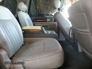 2004 Lincoln Navigator Luxury with VIN 5LMFU27R94LJ10539, listed as a Copart auction lot 76325474 with 187,461 mi miles and Salvage Title. Bid and sale history available at carsss.com. Image 12.